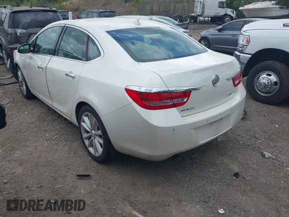 2013 Buick Verano Convenience Group with VIN 1G4PR5SK7D4218785, listed as a IAAI auction lot 41952127 with 105,032 mi miles. Bid and sale history available at carsss.com. Image 3.
