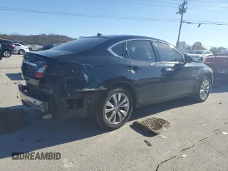 2014 Infiniti M37 with VIN JN1BY1AP2EM260101, listed as a Copart auction lot 82751744 with 142,099 mi miles and Salvage Title. Bid and sale history available at carsss.com. Image 3.