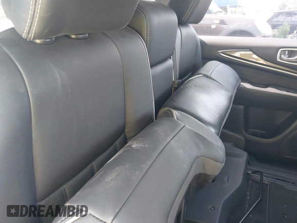 2020 Infiniti QX60 Pure with VIN 5N1DL0MM1LC501807, listed as a IAAI auction lot 42447446 with 37,184 mi miles and . Bid and sale history available at DreamBid. Image 8.