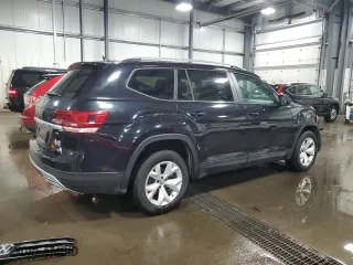 2018 Volkswagen Atlas 3.6L V6 SE with VIN 1V2CR2CA0JC563423, listed as a Copart auction lot 48000505 with 68,974 mi miles and Salvage Title. Bid and sale history available at carsss.com. Image 3.