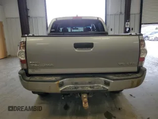2015 Toyota Tacoma with VIN 3TMLU4EN7FM170049, listed as a Copart auction lot 52083725 with 162,062 mi miles and Salvage Title. Bid and sale history available at DreamBid. Image 6.