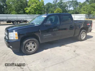 2013 Chevrolet Silverado 1500 LT with VIN 3GCPKSE7XDG119735, listed as a Copart auction lot 55938165 with 182,961 mi miles and Clean Title. Bid and sale history available at DreamBid. Image 1.