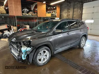 2020 GMC Terrain SLE z VIN 3GKALTEV8LL145266, wystawiony jako Copart lot #61656315 z przebiegiem 31 898 mil mil oraz Szkoda całkowita • Salvage title. Historia ofert i sprzedaży dostępna na DreamBid. Obrazek 1.