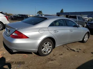 2007 Mercedes-Benz CLS-Class 5.5L with VIN WDDDJ72X87A094267, listed as a Copart auction lot 77334024 with 144,648 mi miles and Clean Title. Bid and sale history available at carsss.com. Image 3.