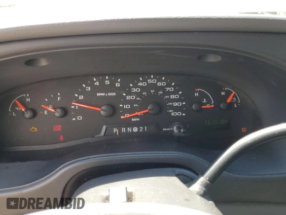 2008 Ford Econoline Passenger XL with VIN 1FMNE11L48DA80599, listed as a Copart auction lot 52532405 with 263,848 mi miles and Non Repairable. Bid and sale history available at carsss.com. Image 9.