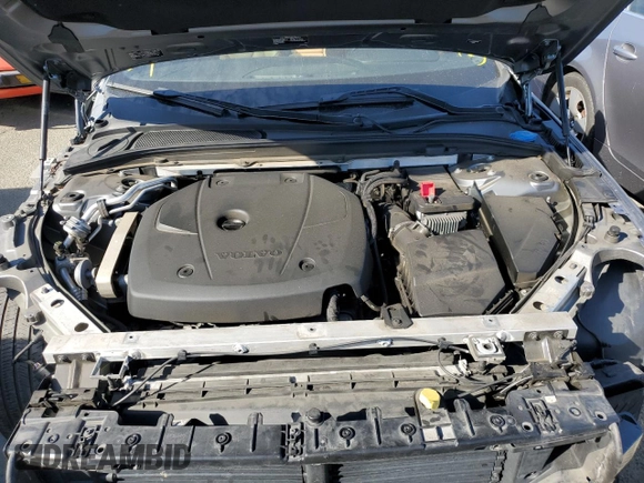 2017 Volvo S90 Momentum z VIN YV1102AK3H1011655, wystawiony jako Copart lot #63753612 z przebiegiem 46 425 mil mil oraz . Historia ofert i sprzedaży dostępna na DreamBid. Obrazek 7.