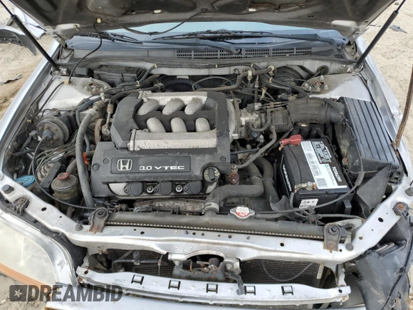 2001 Honda Accord LX with VIN 1HGCG16401A073312, listed as a Copart auction lot 71996444 with 232,315 mi miles and Salvage title. Bid and sale history available at DreamBid. Image 13.