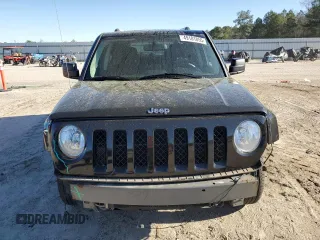 2016 Jeep Patriot High Altitude z VIN 1C4NJRFB7GD532221, wystawiony jako Copart lot #49101855 z przebiegiem 129 290 mil mil oraz Szkoda całkowita • Salvage title. Historia ofert i sprzedaży dostępna na DreamBid. Obrazek 5.