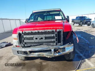 2008 Ford Super Duty F-250 SRW XL with VIN 1FTSX21R68EB61058, listed as a IAAI auction lot 41519690 with 159,697 mi miles. Bid and sale history available at carsss.com. Image 12.