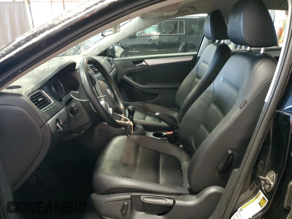 2013 Volkswagen Jetta SE with VIN 3VWBX7AJ2DM433307, listed as a Copart auction lot 56095105 with 247,383 mi miles and Salvage title. Bid and sale history available at DreamBid. Image 7.