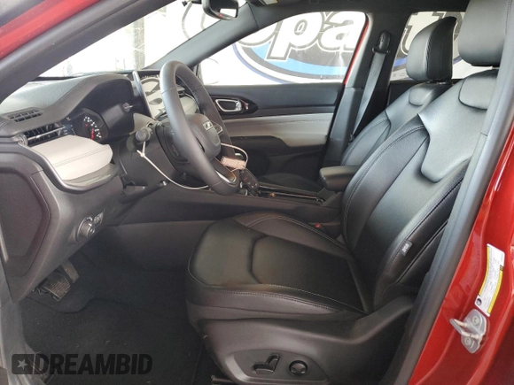 2025 Jeep Compass Limited с VIN 3C4NJDCN8ST550456, выставлен на аукционе Copart как лот 64238505 с пробегом 10 306 миль миль и Списание • Salvage title. История ставок и продаж доступна на DreamBid. Изображение 7.