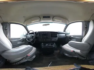 2015 Chevrolet Express Passenger LT with VIN 1GAZG1FG5F1205323, listed as a IAAI auction lot 41917128 with 194,773 mi miles and . Bid and sale history available at DreamBid. Image 18.
