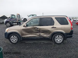 2006 Honda CR-V EX with VIN JHLRD78876C053190, listed as a IAAI auction lot 41906931 with 246,343 mi miles and . Bid and sale history available at carsss.com. Image 14.