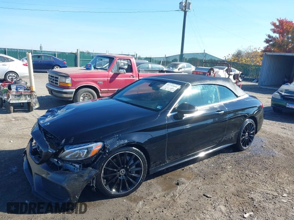2018 Mercedes-Benz C 300 с VIN WDDWK4KBXJF653191, выставлен на аукционе IAAI как лот 40731846 с пробегом 77 176 миль миль и . История ставок и продаж доступна на DreamBid. Изображение 2.