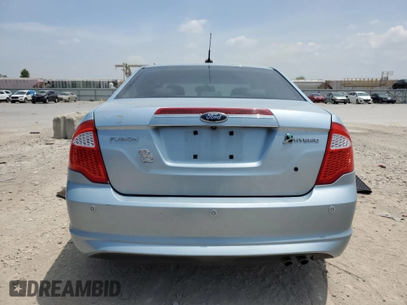 2010 Ford Fusion Hybrid with VIN 3FADP0L37AR210959, listed as a Copart auction lot 61081625 with 138,910 mi miles and Salvage title. Bid and sale history available at DreamBid. Image 6.