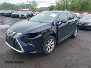 2017 Lexus RX 350 z VIN 2T2BZMCA0HC110974, wystawiony jako IAAI lot #42260053 z przebiegiem 92 518 mil mil oraz . Historia ofert i sprzedaży dostępna na DreamBid. Obrazek 6.