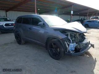2015 Toyota Highlander XLE with VIN 5TDJKRFH0FS215917, listed as a IAAI auction lot 41885723 with 1 mi miles. Bid and sale history available at carsss.com. Image 1.