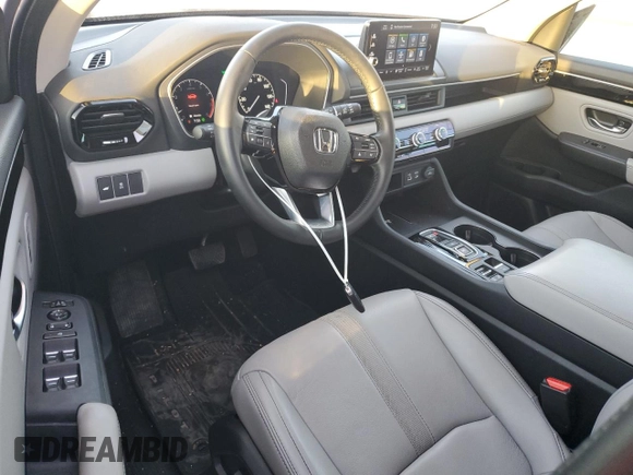 2024 Honda Pilot EX-L 7 Passenger with VIN 5FNYG1H55RB031828, listed as a Copart auction lot 76163374 with 12,833 mi miles and Salvage Title. Bid and sale history available at carsss.com. Image 8.