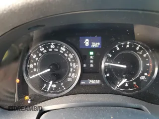 2010 Lexus IS 350 C z VIN JTHFE2C21A2500726, wystawiony jako Copart lot #85692954 z przebiegiem 29 038 mil mil oraz Nie do naprawy • Non repairable. Historia ofert i sprzedaży dostępna na DreamBid. Obrazek 9.