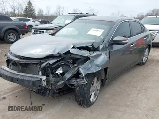 2014 Nissan Altima 2.5 with VIN 1N4AL3AP7EC127025, listed as a IAAI auction lot 41993195 with 110,290 mi miles. Bid and sale history available at carsss.com. Image 18.