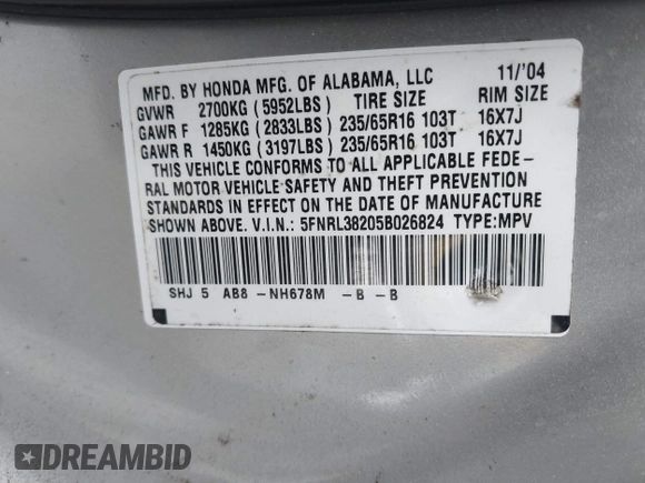 2005 Honda Odyssey LX with VIN 5FNRL38205B026824, listed as a IAAI auction lot 42068656 with 140,914 mi miles. Bid and sale history available at carsss.com. Image 9.