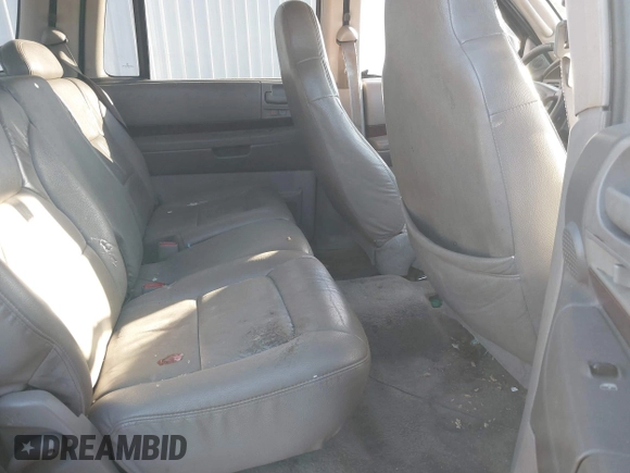 2002 Dodge Durango z VIN 1B8HR58N92F182198, wystawiony jako IAAI lot #41302768 z przebiegiem 263 477 mil mil oraz . Historia ofert i sprzedaży dostępna na DreamBid. Obrazek 8.