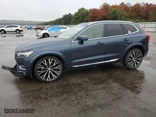 2020 Volvo XC60 Inscription with VIN YV4A22RL1L1576909, listed as a Copart auction lot 67352813 with 39,706 mi miles and Non Repairable. Bid and sale history available at carsss.com. Image 1.