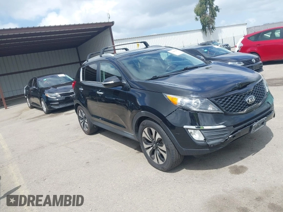 2013 Kia Sportage SX with VIN KNDPCCA61D7385219, listed as a IAAI auction lot 41945345 with 112,471 mi miles and . Bid and sale history available at carsss.com. Image 1.