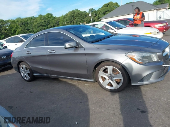 2015 Mercedes-Benz CLA 250 z VIN WDDSJ4GB6FN177075, wystawiony jako IAAI lot #42738282 z przebiegiem 159 466 mil mil oraz . Historia ofert i sprzedaży dostępna na DreamBid. Obrazek 13.