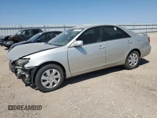 2002 Toyota Camry LE z VIN 4T1BE32K72U068300, wystawiony jako Copart lot #86563254 z przebiegiem 245 970 mil mil oraz Szkoda całkowita • Salvage title. Historia ofert i sprzedaży dostępna na DreamBid. Obrazek 1.