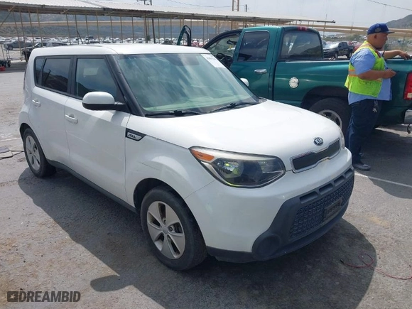 2015 Kia Soul with VIN KNDJN2A23F7779783, listed as a IAAI auction lot 41891145 with 96,449 mi miles. Bid and sale history available at carsss.com. Image 1.