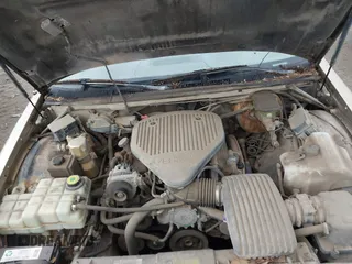 1994 Chevrolet Caprice Classic 1SA Special Value Pkg with VIN 1G1BL52W2RR201821, listed as a IAAI auction lot 41884064 with 186,192 mi miles. Bid and sale history available at carsss.com. Image 10.