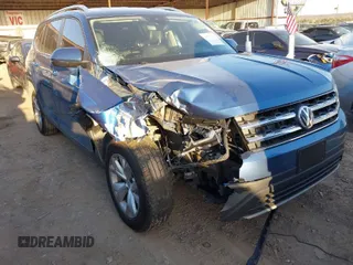 2019 Volkswagen Atlas 3.6L V6 SE w/Technology with VIN 1V2WR2CA8KC532337, listed as a IAAI auction lot 41771769 with 97,301 mi miles. Bid and sale history available at carsss.com. Image 1.
