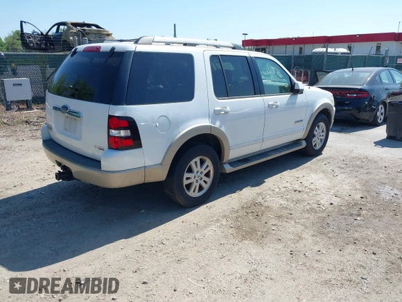 2007 Ford Explorer Eddie Bauer with VIN 1FMEU74E87UA95849, listed as a IAAI auction lot 42153076 with 188,766 mi miles. Bid and sale history available at carsss.com. Image 4.
