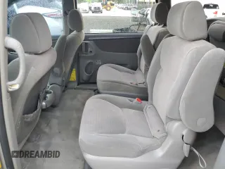 2006 Toyota Sienna CE with VIN 5TDZA23CX6S514174, listed as a Copart auction lot 54004975 with 195,685 mi miles and Salvage Title. Bid and sale history available at DreamBid. Image 11.