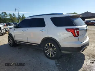 2017 Ford Explorer Platinum с VIN 1FM5K8HT6HGB87448, выставлен на аукционе Copart как лот 55605635 с пробегом 136 626 миль миль и Списание • Salvage title. История ставок и продаж доступна на DreamBid. Изображение 2.