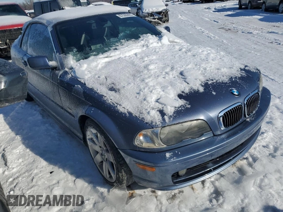 2003 BMW 3 Series 325Ci with VIN WBABS33453PG89032, listed as a Copart auction lot 87590865 with 118,107 mi miles and Salvage Title. Bid and sale history available at carsss.com. Image 4.