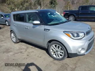 2018 Kia Soul + with VIN KNDJP3A59J7607163, listed as a IAAI auction lot 41689882 with 39,451 mi miles. Bid and sale history available at carsss.com. Image 1.