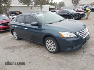 2015 Nissan Sentra S with VIN 3N1AB7APXFY277095, listed as a IAAI auction lot 42040176 with 188,763 mi miles. Bid and sale history available at carsss.com. Image 1.