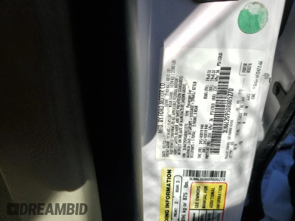 2013 Lincoln MKZ with VIN 3LN6L2G95DR805270, listed as a Copart auction lot 42072844 with Not Provided miles and Non Repairable. Bid and sale history available at DreamBid. Image 12.