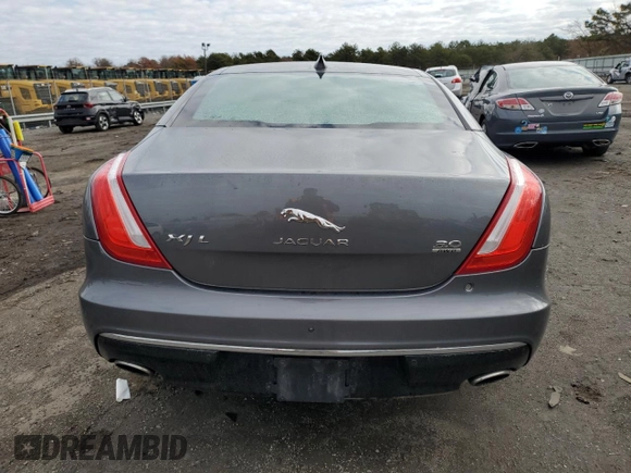 2018 Jaguar XJ Portfolio with VIN SAJWJ2GD1J8W15611, listed as a Copart auction lot 44835764 with 60,010 mi miles and . Bid and sale history available at DreamBid. Image 6.