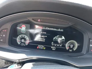 2021 Audi Q8 Premium Plus with VIN WA1EVAF16MD026866, listed as a IAAI auction lot 41555574 with 34,270 mi miles and . Bid and sale history available at DreamBid. Image 7.