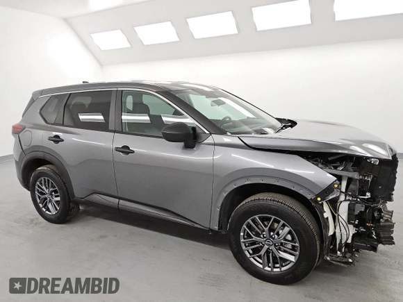 2024 Nissan Rogue S with VIN 5N1BT3AB4RC679408, listed as a Copart auction lot 51330355 with 23,880 mi miles and Clean Title. Bid and sale history available at DreamBid. Image 4.