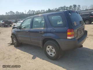2003 Ford Escape XLS Popular with VIN 1FMYU92133KC05088, listed as a Copart auction lot 46972905 with 176,497 mi miles and Salvage Title. Bid and sale history available at carsss.com. Image 2.