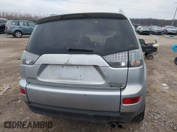 2007 Mitsubishi Outlander XLS with VIN JA4MT41X47U001032, listed as a IAAI auction lot 41185020 with 176,971 mi miles. Bid and sale history available at carsss.com. Image 16.