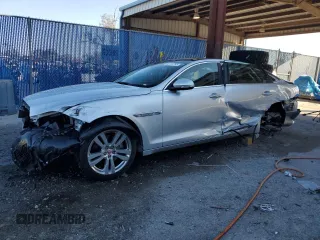 2015 Jaguar XJ Portfolio с VIN SAJWJ2GD9F8V81151, выставлен на аукционе Copart как лот 45724765 с пробегом 77 392 миль миль и Списание • Salvage title. История ставок и продаж доступна на DreamBid. Изображение 1.