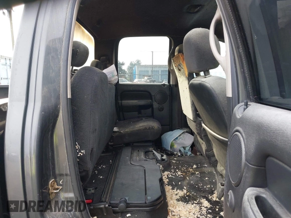2004 Dodge 3500 ST with VIN 3D7LU38C84G204635, listed as a IAAI auction lot 41544580 with Not Provided miles and . Bid and sale history available at DreamBid. Image 8.
