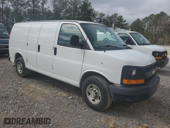 2016 Chevrolet Express Cargo Van with VIN 1GCWGAFG5G1286559, listed as a Copart auction lot 47315335 with 143,436 mi miles and Clean Title. Bid and sale history available at carsss.com. Image 4.