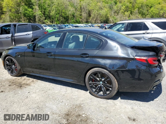 2021 BMW M5 z VIN WBS83CH04MCG09673, wystawiony jako Copart lot #55321695 z przebiegiem 39 443 mil mil oraz Szkody całkowita. Historia ofert i sprzedaży dostępna na DreamBid. Obrazek 2.