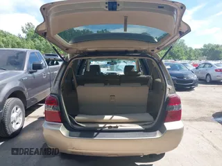 2006 Toyota Highlander w/3rd Row z VIN JTEEP21A460146586, wystawiony jako IAAI lot #42256255 z przebiegiem 198 011 mil mil oraz . Historia ofert i sprzedaży dostępna na DreamBid. Obrazek 18.